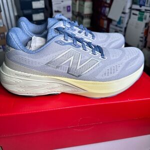 Fresh foam X 880v15 Running Shoes- NB 9 1/2 W